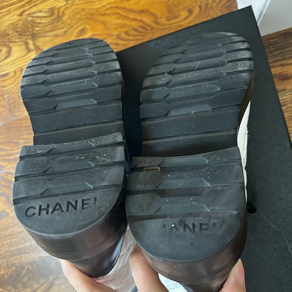 Chanel 20A combat boot 37 - Picture 5 of 7